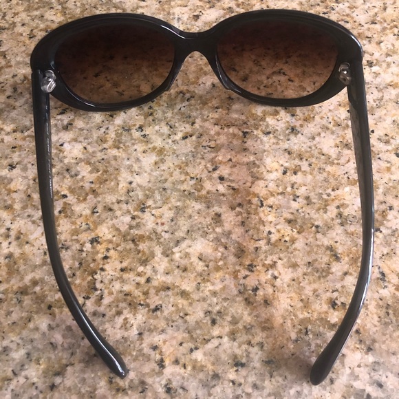 Chanel Black Oval Sunglasses - Picture 2 of 9